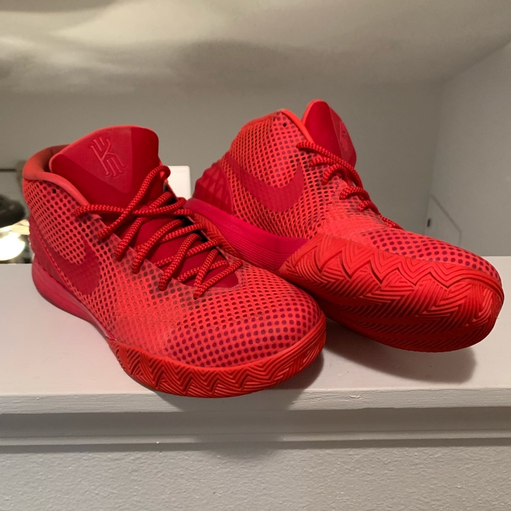 Red Kyrie 1